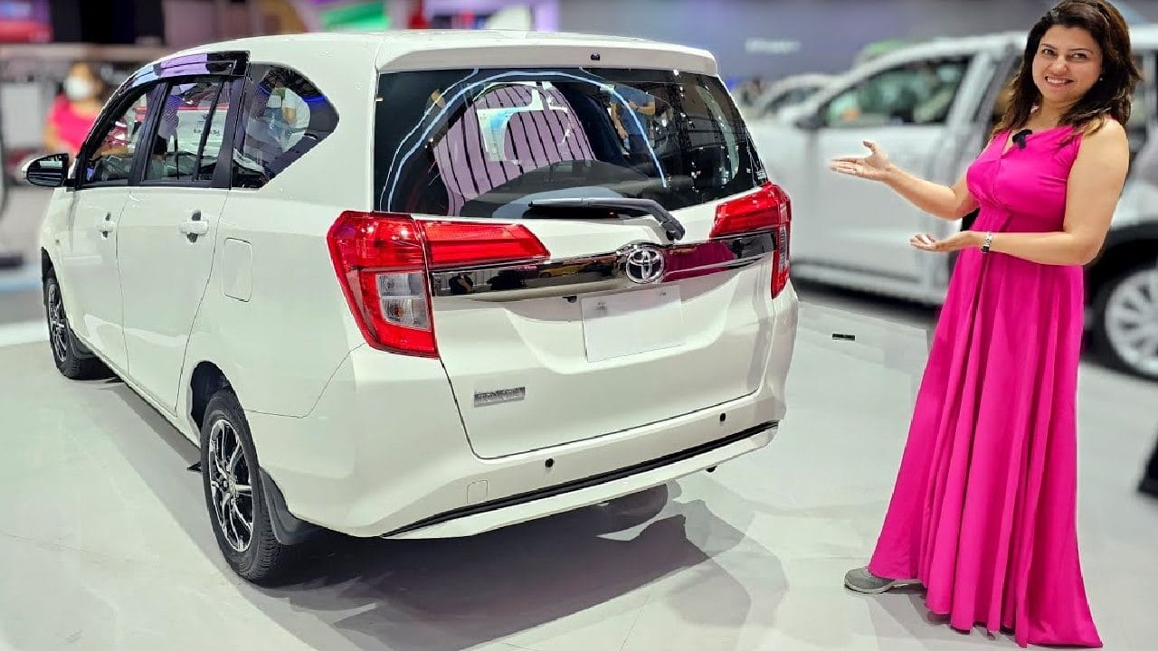 Toyota Innova Crysta